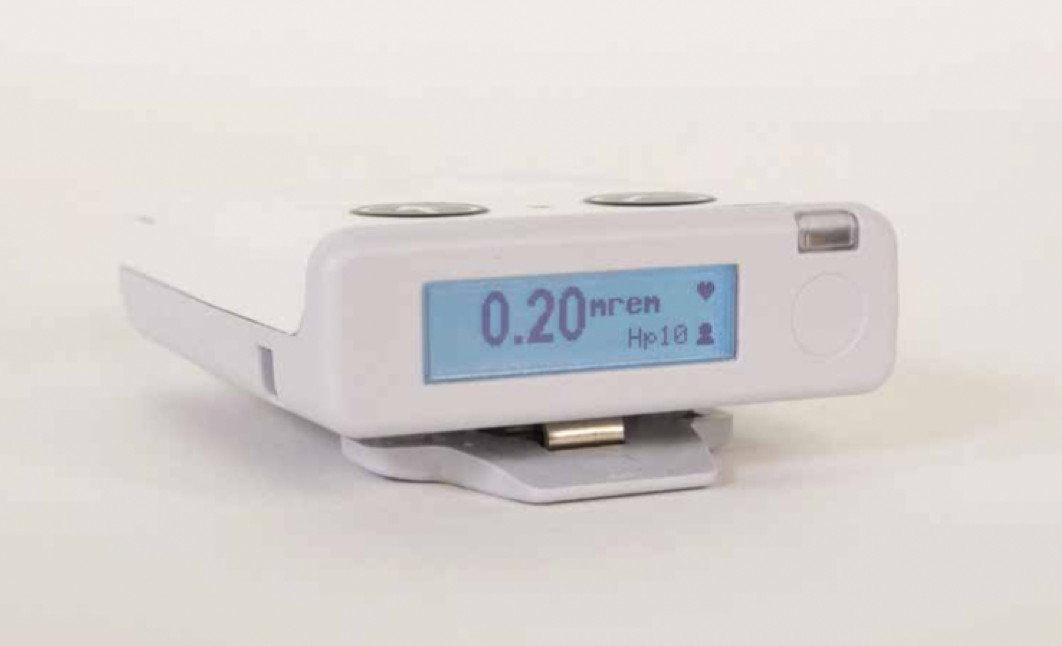 Display on top of EPD TruDose electronic personal dosimeter